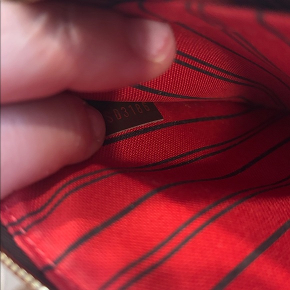 Louis Vuitton Damier Ebene Neverfull MM Tote - Picture 13 of 16